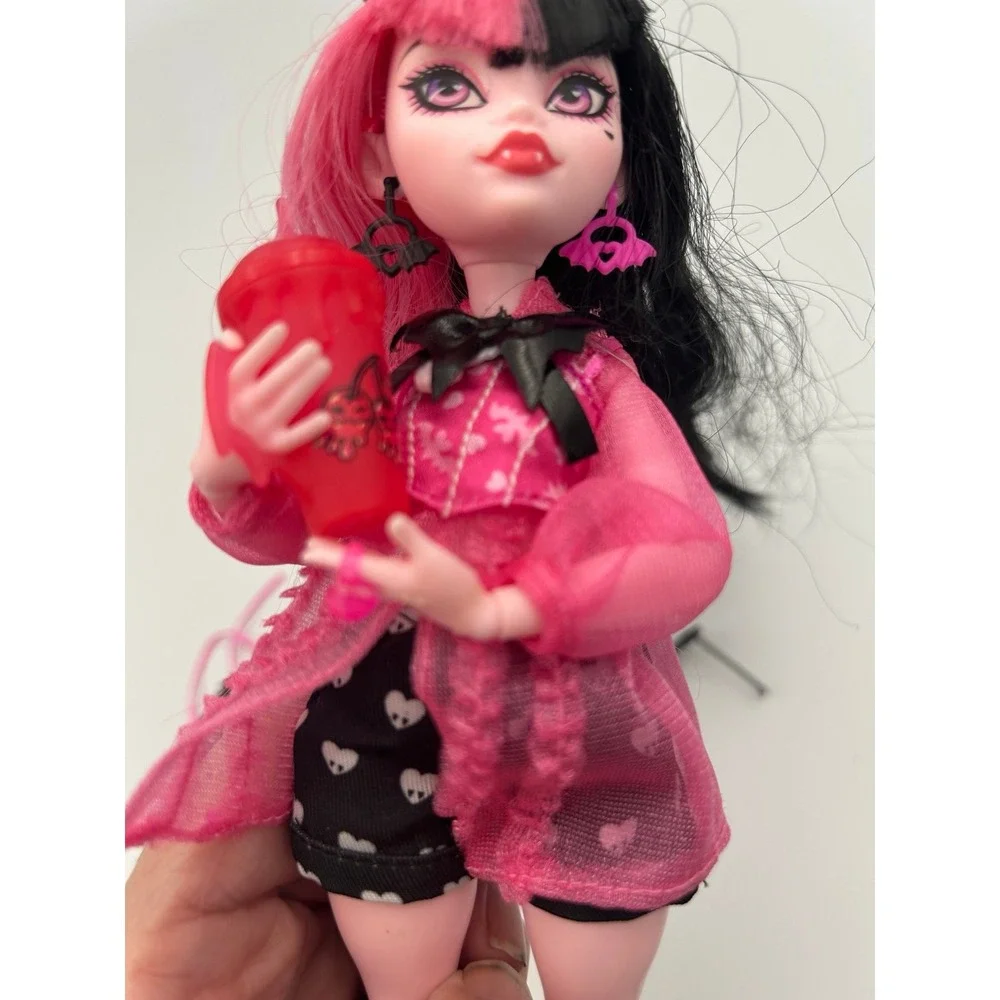 monster high see pics